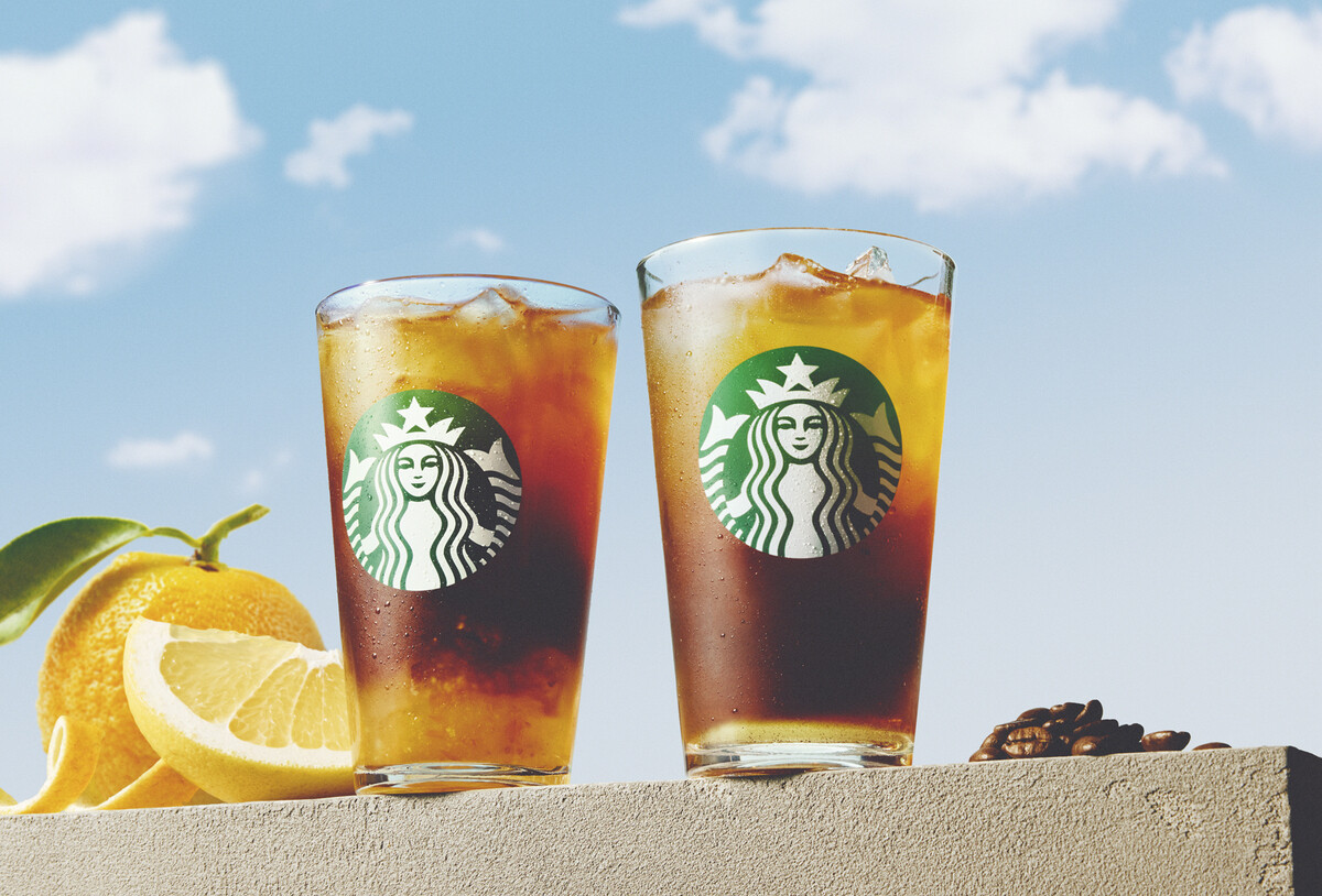 【スタバ新作】苦さひかえめの「クリア コーヒー」「シトラス クリア コーヒー」が登場 - 若者との共創から生まれた新しい一杯