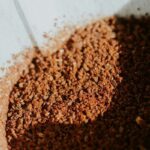 韓国の研究者、使用済みコーヒーかすを再生燃料に変換する画期的なプロセスを開発（South Korean Researchers Develop Innovative Process to Turn Spent Coffee Grounds into Renewable Fuel）
