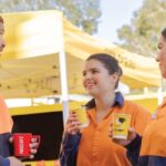 ネスカフェとR U OK?が鉱山チームのつながりを強化（NESCAFÉ and R U OK? strengthening connection across mining teams）