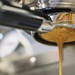 最適化された近赤外分光分析のロブスタコーヒー豆の水分含有量予測および原産地特定への応用（Application of optimized near-infrared spectral analysis for predicting moisture content and determining the origin of robusta coffee beans）