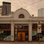 スターバックス、トレンドの継続としてシアトルの別の店舗を閉鎖（Starbucks Shuts Down Another Seattle Store in Continuing Trend）
