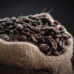 韓国の活況を呈するコーヒー市場で、焙煎コーヒーの売上が初めて液体コーヒーを上回る（Roasted Coffee Sales Top Liquid Coffee for First Time in Korea’s Booming Coffee Market）