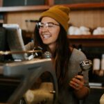 コーヒーを飲みながら80%充電、極氪（Zeekr）7Xの急速充電で30分節約？25万元SUVの選び方（喝咖啡充80%，极氪7X快充多省30分钟？25万SUV怎么选 - 车家号）