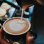 「コーヒー2050年問題」で気軽にコーヒーが楽しめなくなる？ 豆の価格高騰、気候変動による栽培 ...