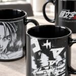【新商品】コーヒーを注ぐと絵柄が変わる！『頭文字D』ヒートチェンジングマグ、一般販売開始！